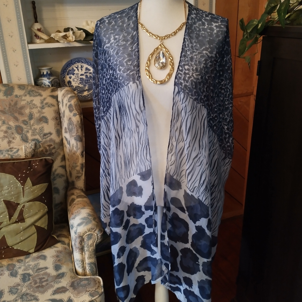 Navy Animal Print Kimono